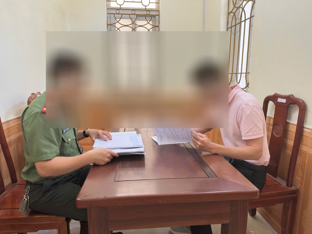 Xử lý 02 trường hợp rao bán Giấy mời dự các sự kiện nhân dịp khai mạc Lễ hội Hoa Phượng Đỏ - Hải Phòng 2025